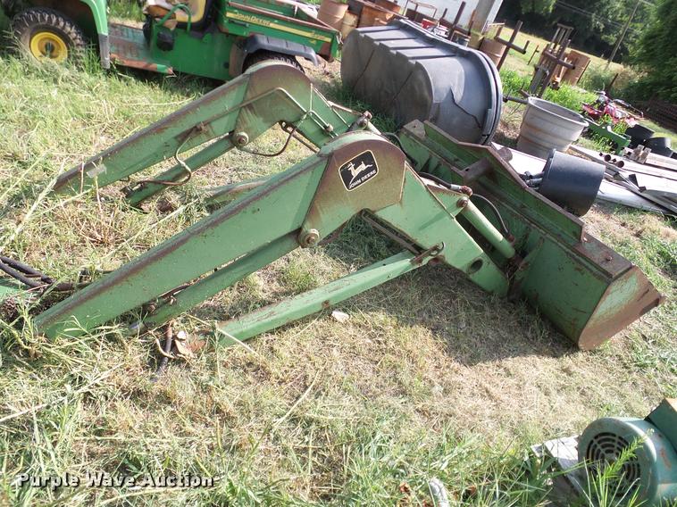 image for item DG9841 John Deere 175 loader