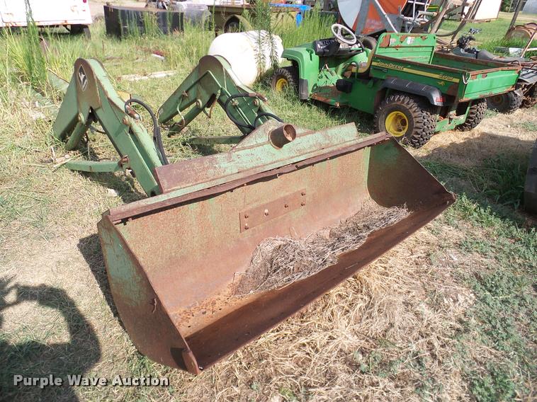 image for item DG9841 John Deere 175 loader