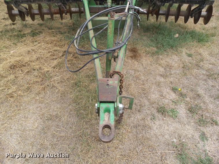 image for item DH9392 John Deere 722 mulch finisher