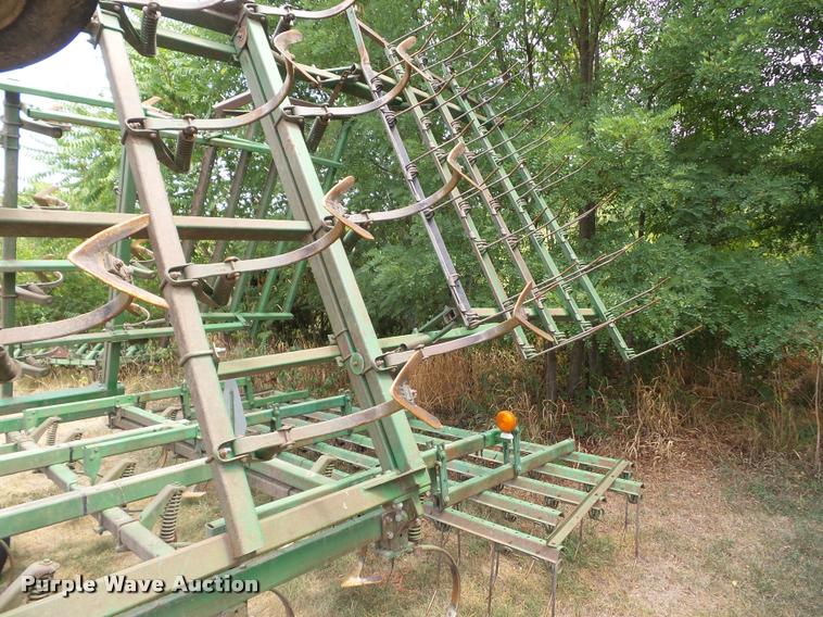 image for item DH9392 John Deere 722 mulch finisher