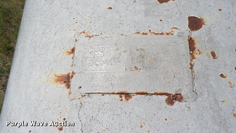 image for item DL9991 Propane tank