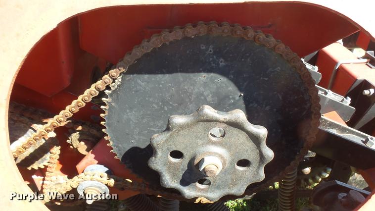 image for item DL9993 United Farm Tools 5000 grain drill