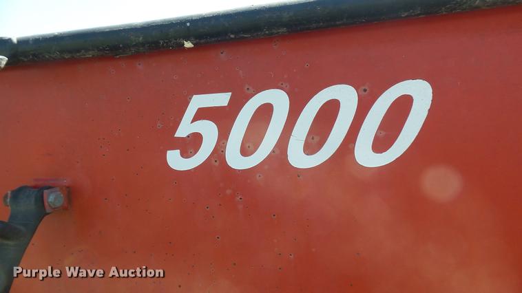 image for item DL9993 United Farm Tools 5000 grain drill