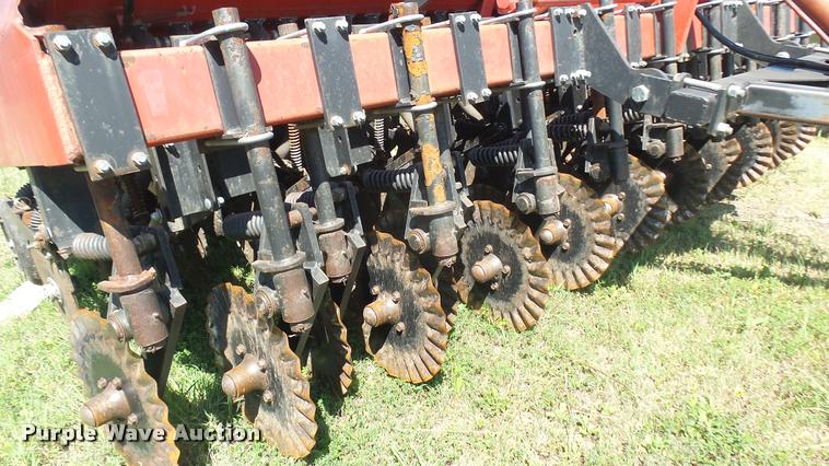 image for item DL9993 United Farm Tools 5000 grain drill