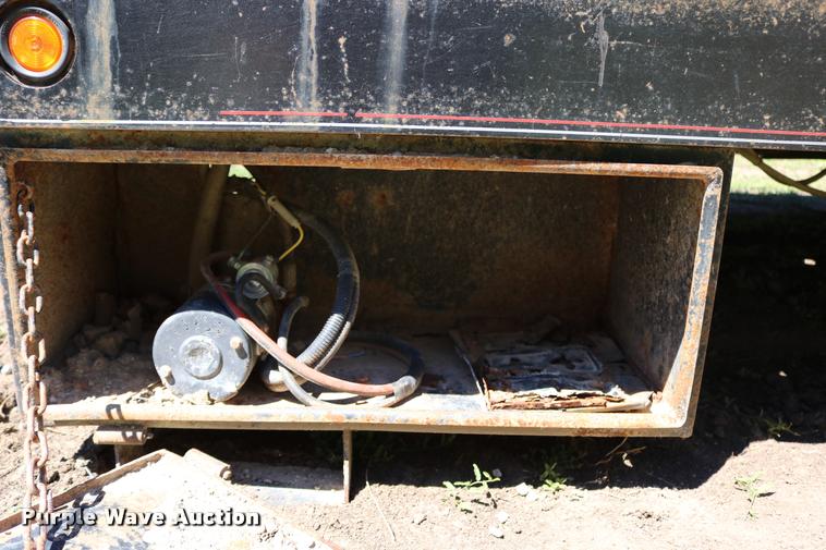 image for item DM9306 DewEze 480 bale bed