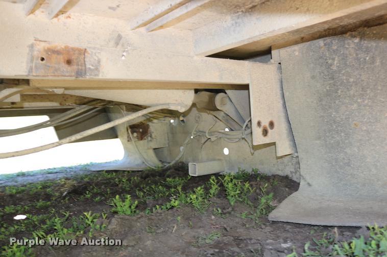 image for item DM9306 DewEze 480 bale bed