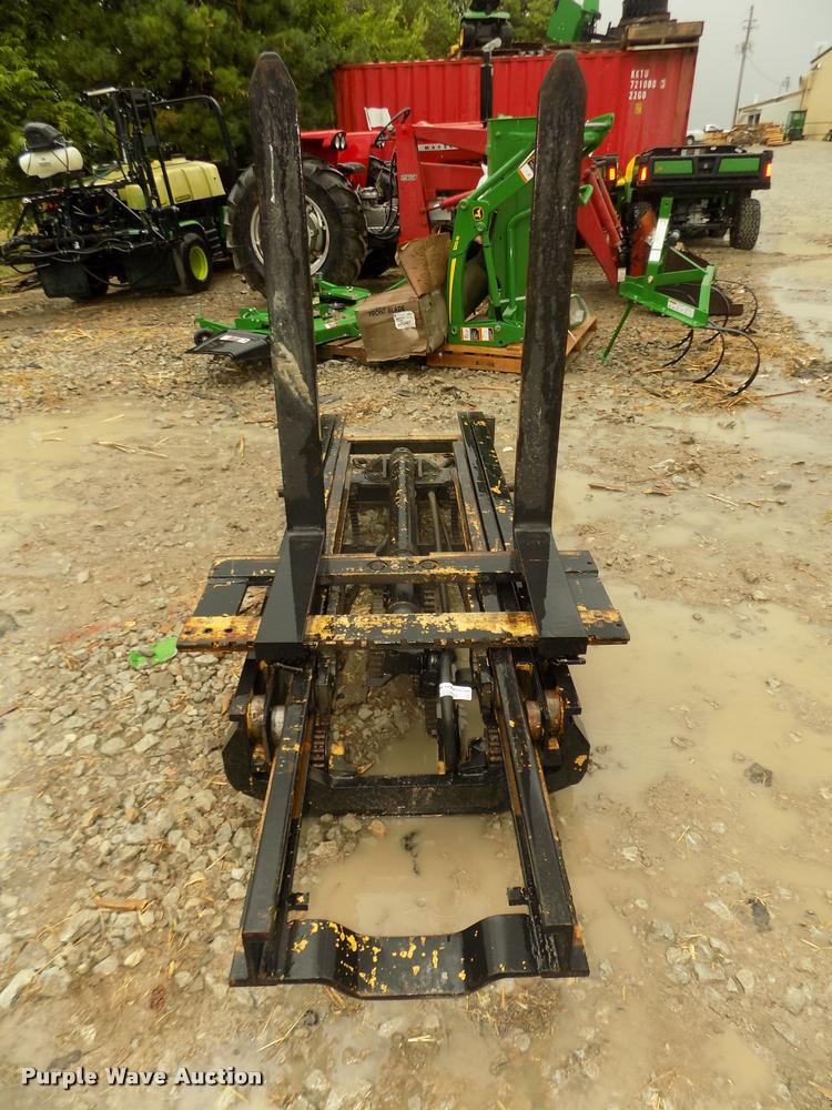 image for item DO9168 Forklift attachment