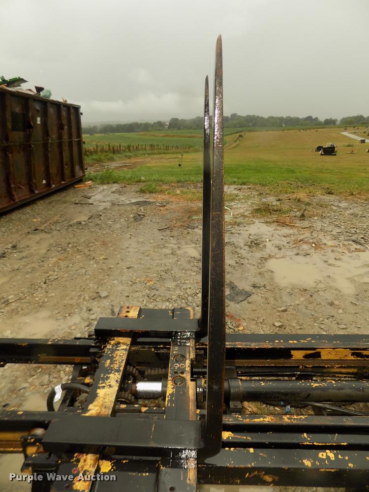 image for item DO9168 Forklift attachment