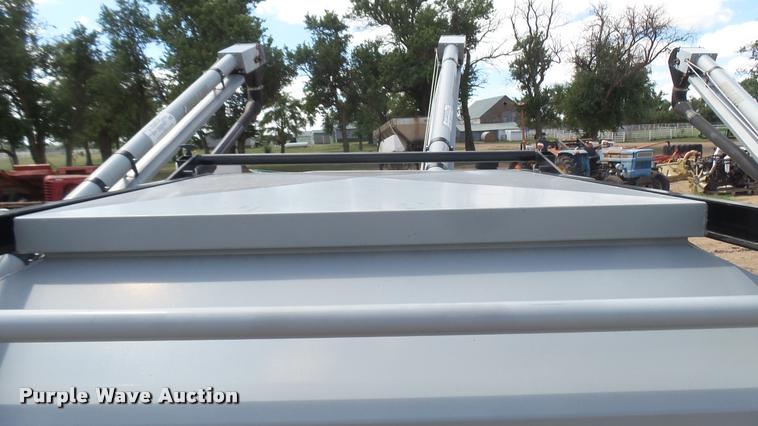 image for item DR9354 CrustBuster 65BU seed tender