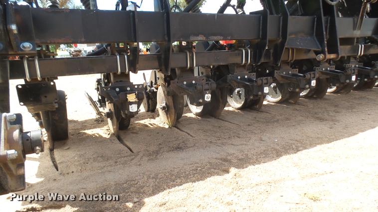 image for item DR9363 2014 CrustBuster 6020TW peanut planter