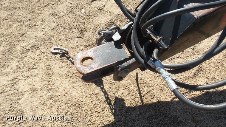 image for item DR9388 2014 CrustBuster 4020 Min-Till drill