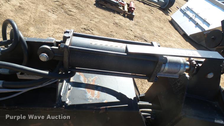 image for item DR9388 2014 CrustBuster 4020 Min-Till drill