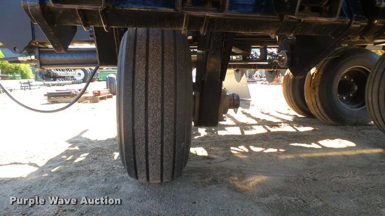 image for item DR9388 2014 CrustBuster 4020 Min-Till drill