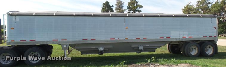 image for item DR9401 1995 Timpte double hopper bottom grain trailer