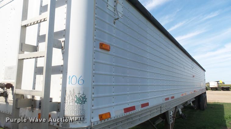 image for item DR9401 1995 Timpte double hopper bottom grain trailer