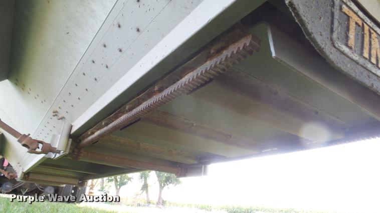 image for item DR9401 1995 Timpte double hopper bottom grain trailer