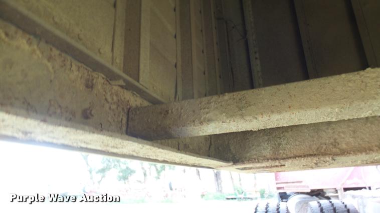 image for item DR9401 1995 Timpte double hopper bottom grain trailer