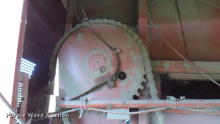 image for item DR9405 Hesston 4900 large square baler
