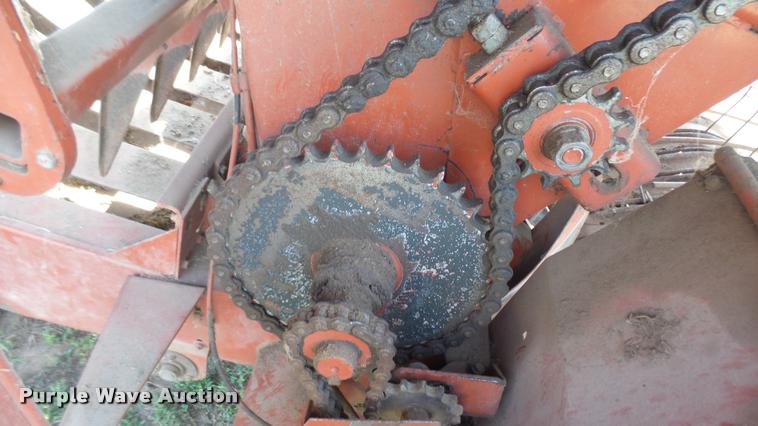 image for item DR9405 Hesston 4900 large square baler