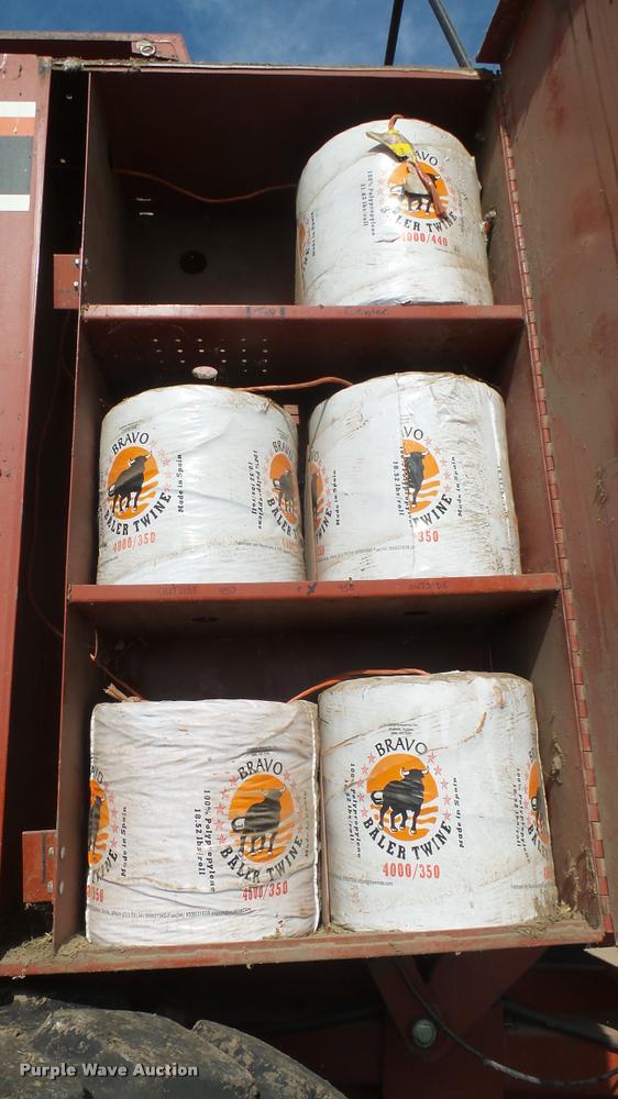 image for item DR9405 Hesston 4900 large square baler