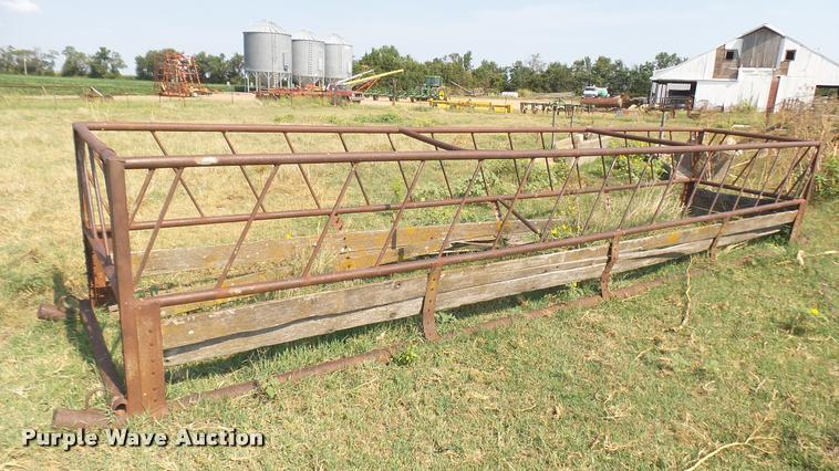 image for item DR9467 Hay bunk