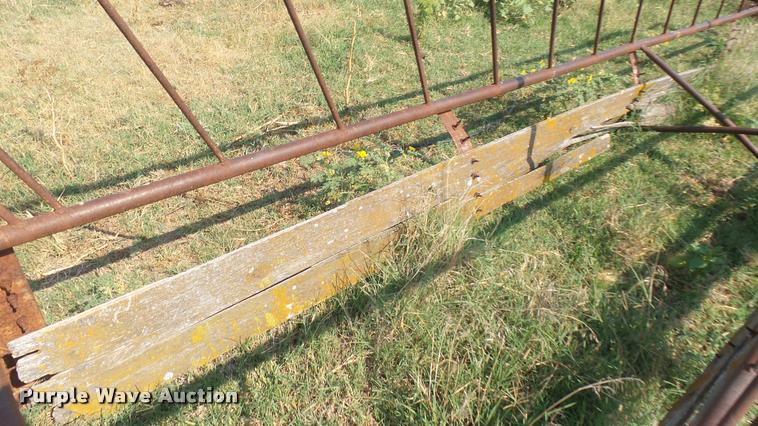 image for item DR9467 Hay bunk