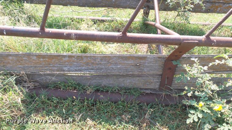 image for item DR9467 Hay bunk