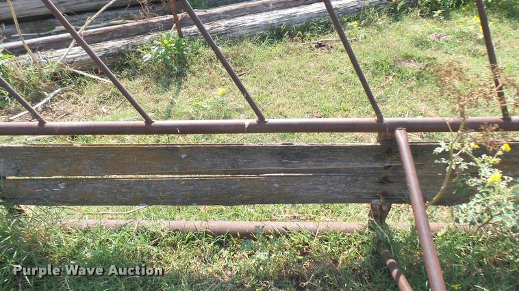 image for item DR9467 Hay bunk