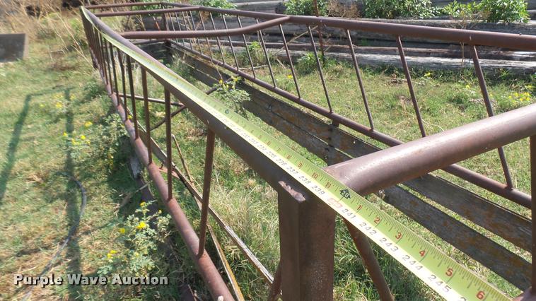 image for item DR9467 Hay bunk