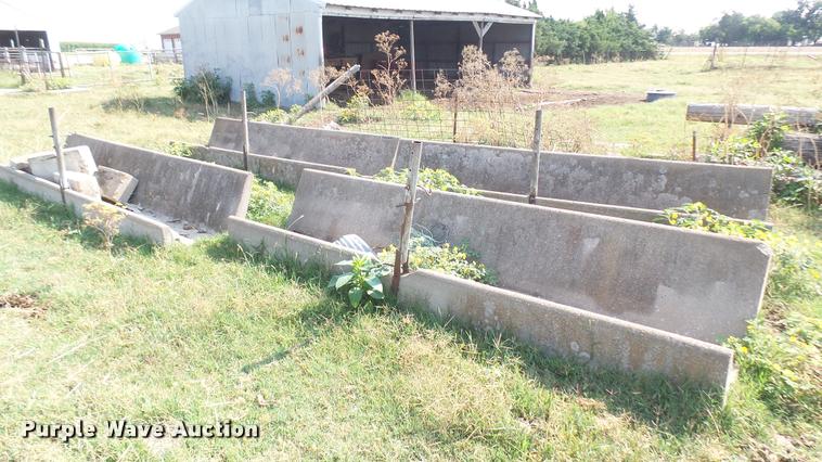 image for item DR9468 (4) concrete feed bunks