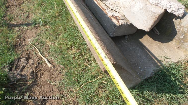 image for item DR9468 (4) concrete feed bunks