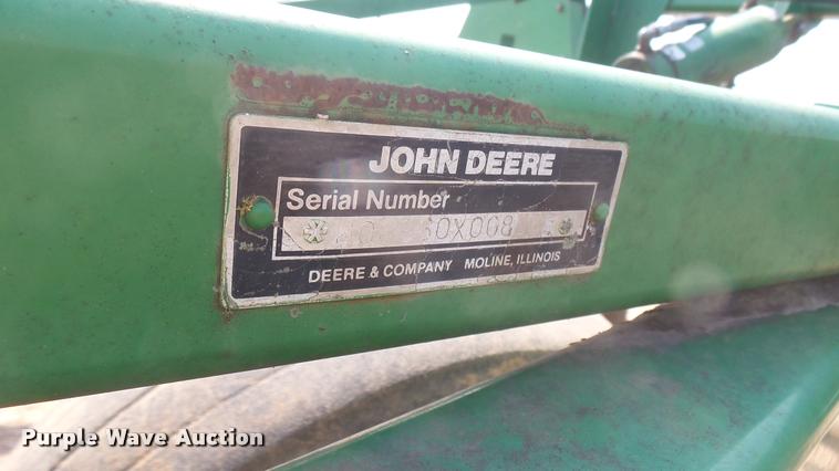 image for item DR9469 John Deere 960 field cultivator
