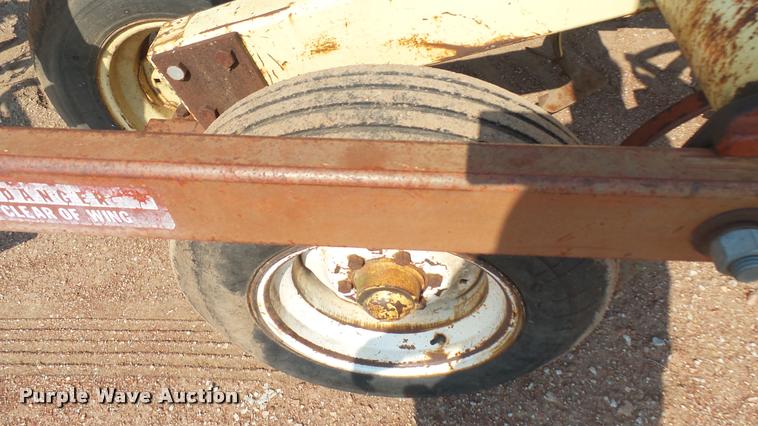 image for item DR9470 Krause 4133 field cultivator