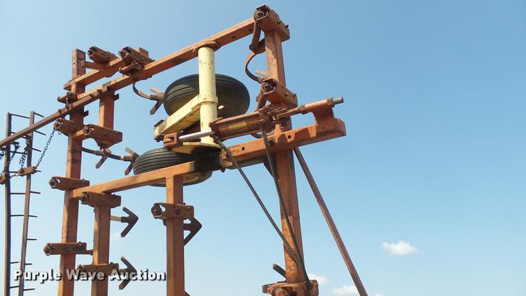 image for item DR9470 Krause 4133 field cultivator