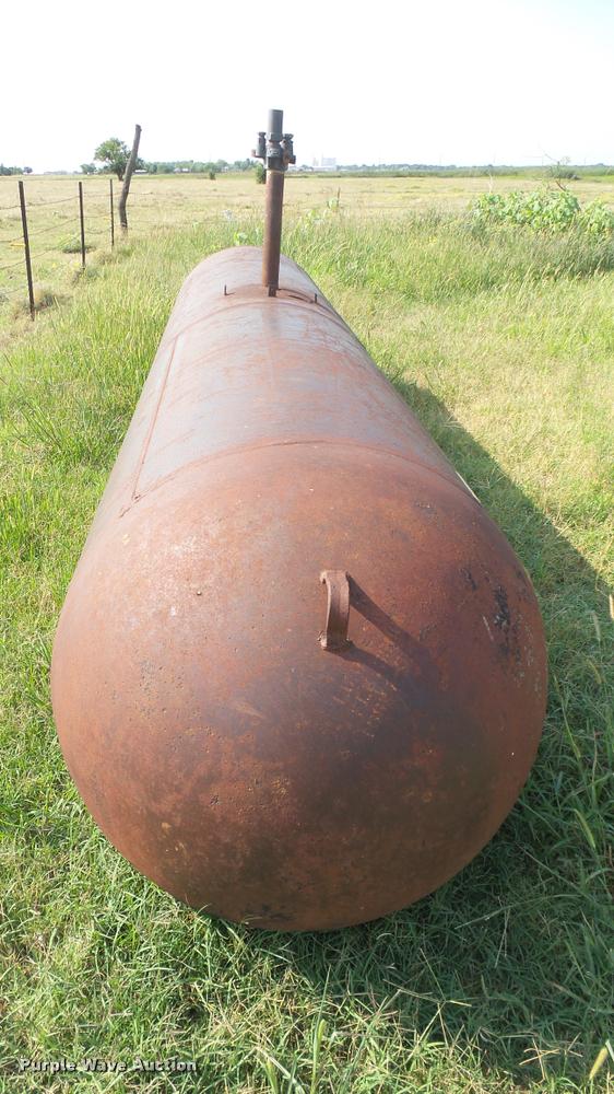 image for item DR9472 1,000 gallon butane tank