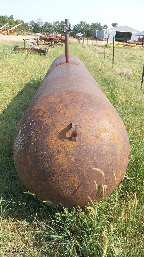 image for item DR9472 1,000 gallon butane tank