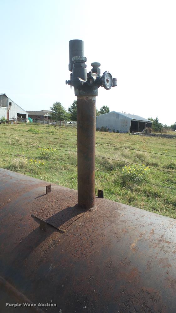 image for item DR9472 1,000 gallon butane tank