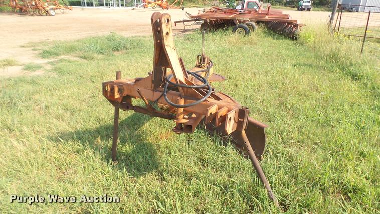 image for item DR9474 Bush-Hog blade