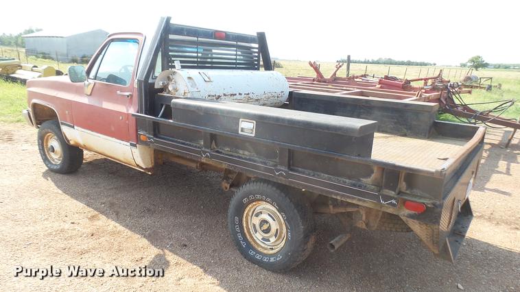 image for item DR9476 1982 Chevrolet Scottsdale 10 pickup truck