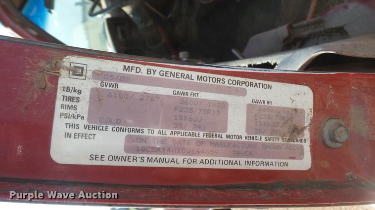 image for item DR9476 1982 Chevrolet Scottsdale 10 pickup truck