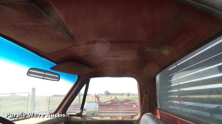 image for item DR9476 1982 Chevrolet Scottsdale 10 pickup truck