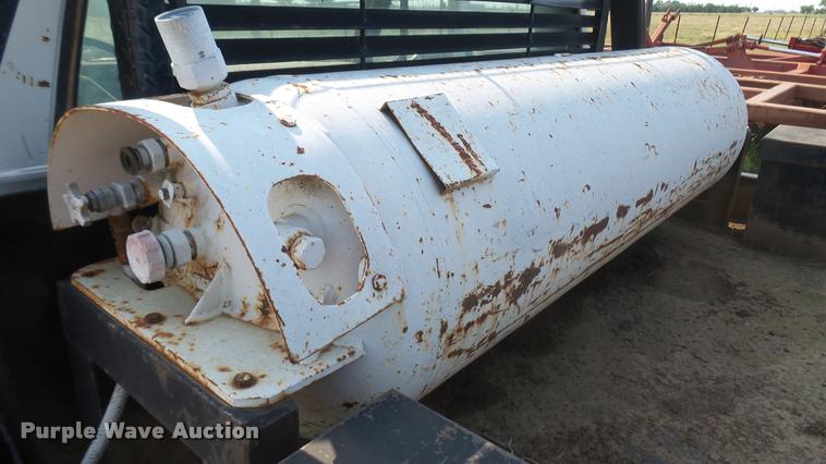 image for item DR9476 1982 Chevrolet Scottsdale 10 pickup truck