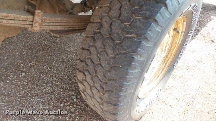 image for item DR9476 1982 Chevrolet Scottsdale 10 pickup truck