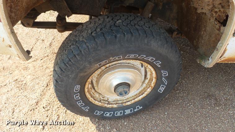 image for item DR9476 1982 Chevrolet Scottsdale 10 pickup truck