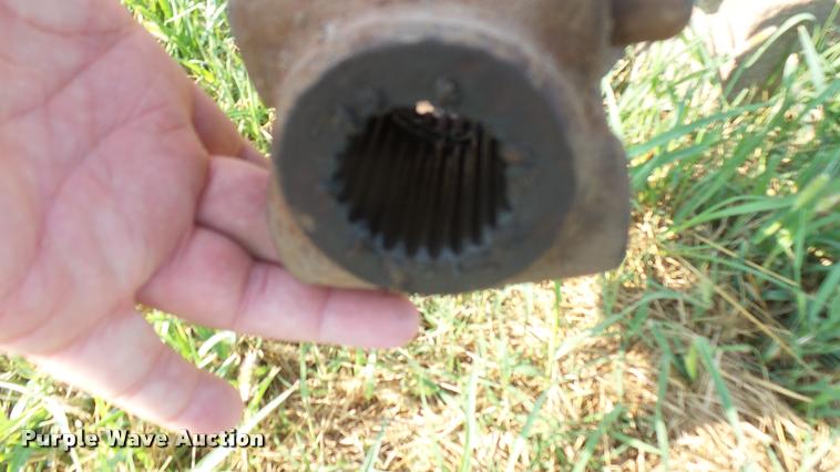 image for item DR9477 Dandl row crop shredder