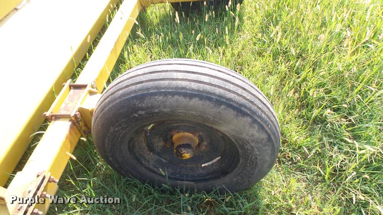 image for item DR9477 Dandl row crop shredder