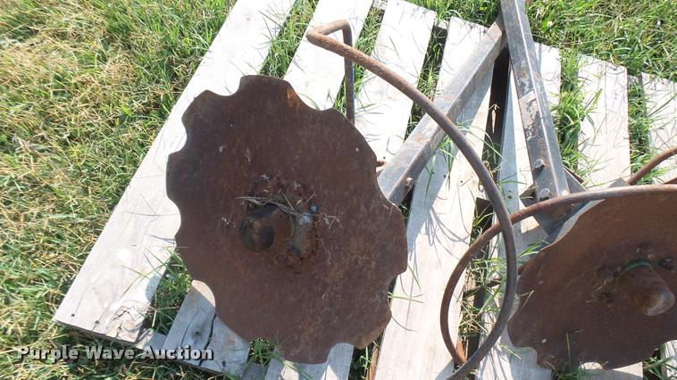 image for item DR9480 (2) marker arm ends