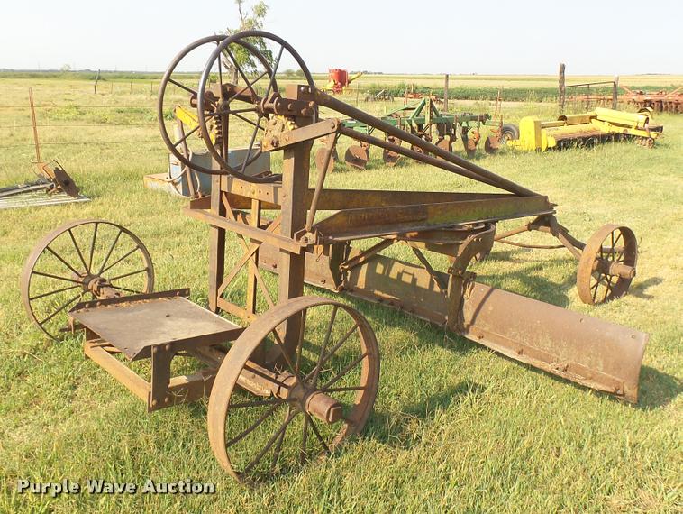 image for item DR9483 Adams Road Patrol #6 grader