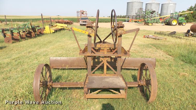 image for item DR9483 Adams Road Patrol #6 grader