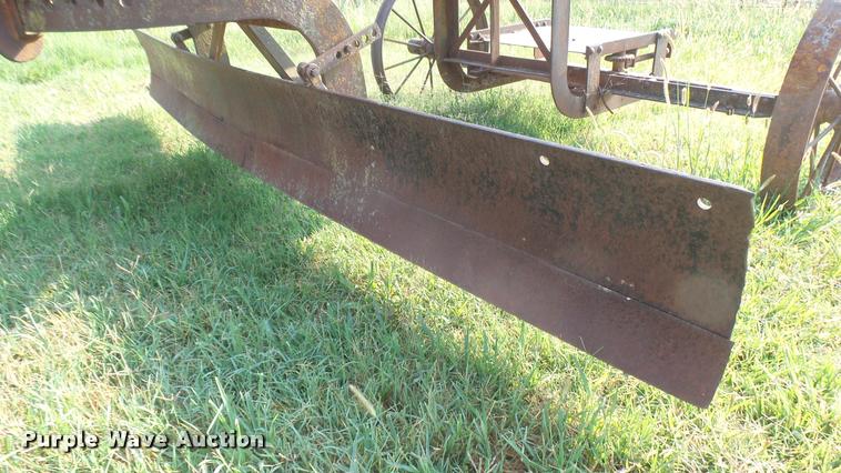 image for item DR9483 Adams Road Patrol #6 grader